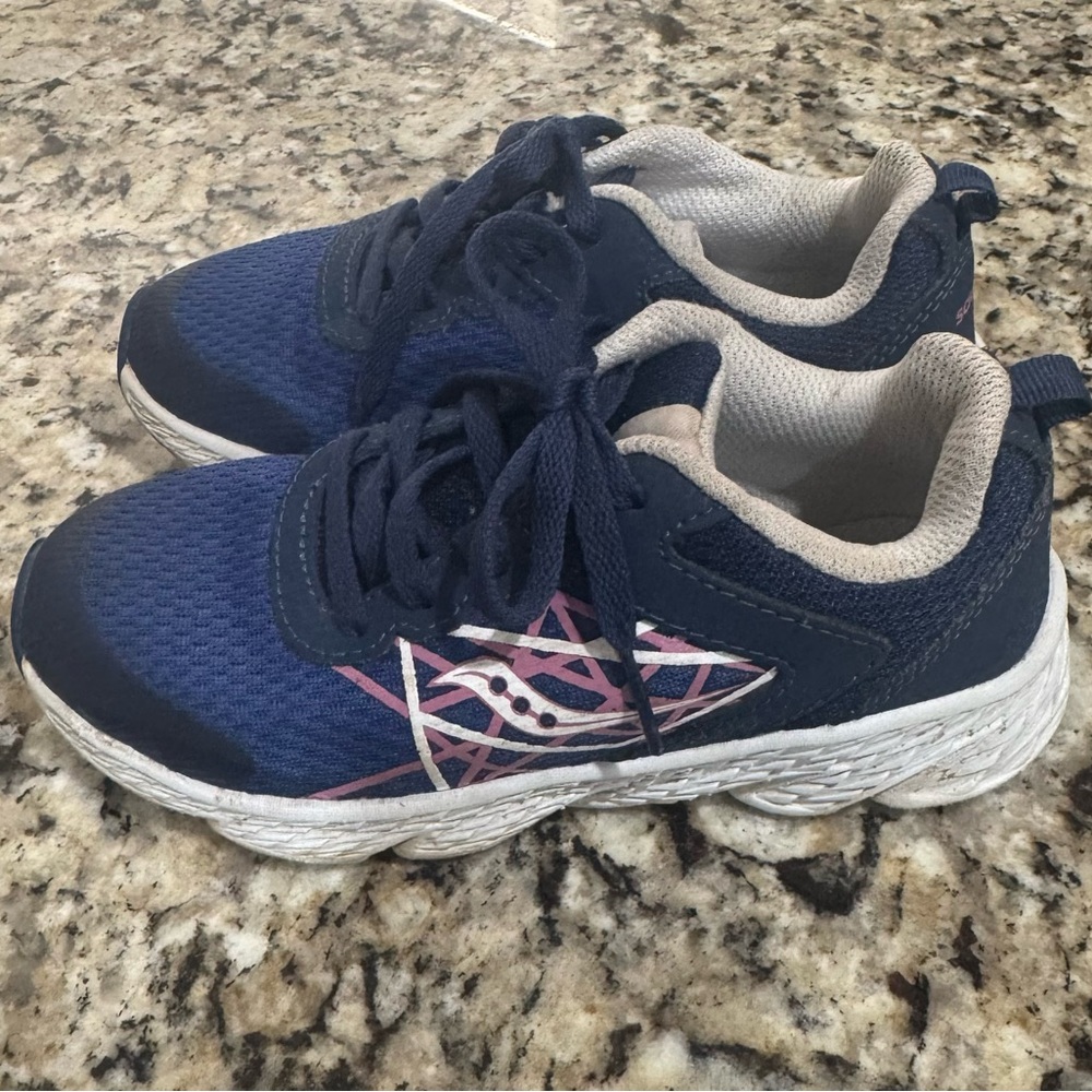 Saucony Kids Navy and Pink Sneakers